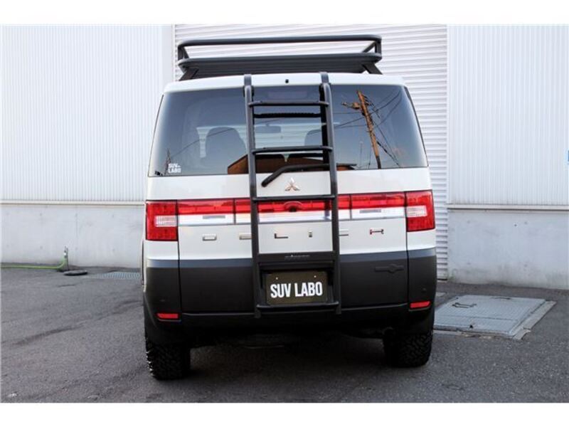 DELICA D5