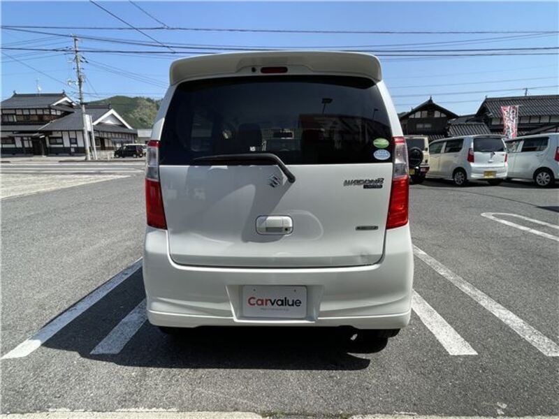 WAGON R
