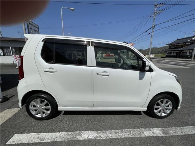 WAGON R