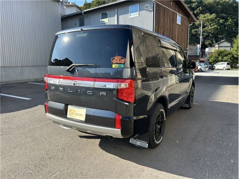 DELICA D5