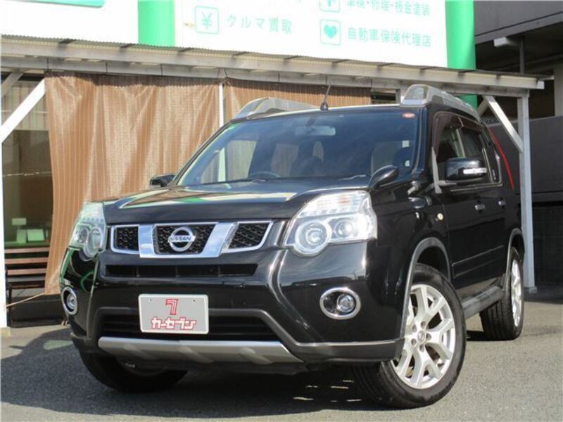 X-TRAIL