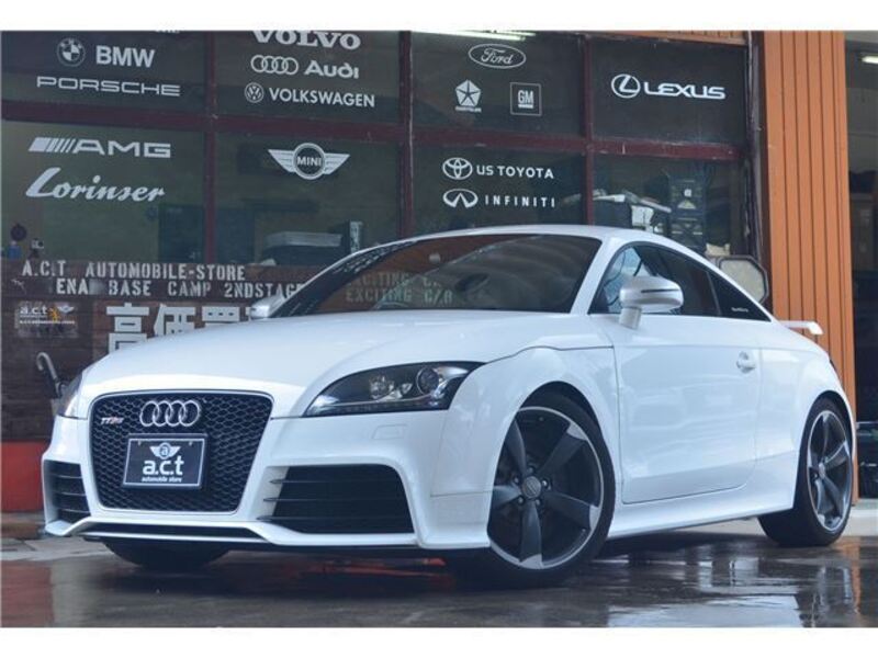AUDI TT