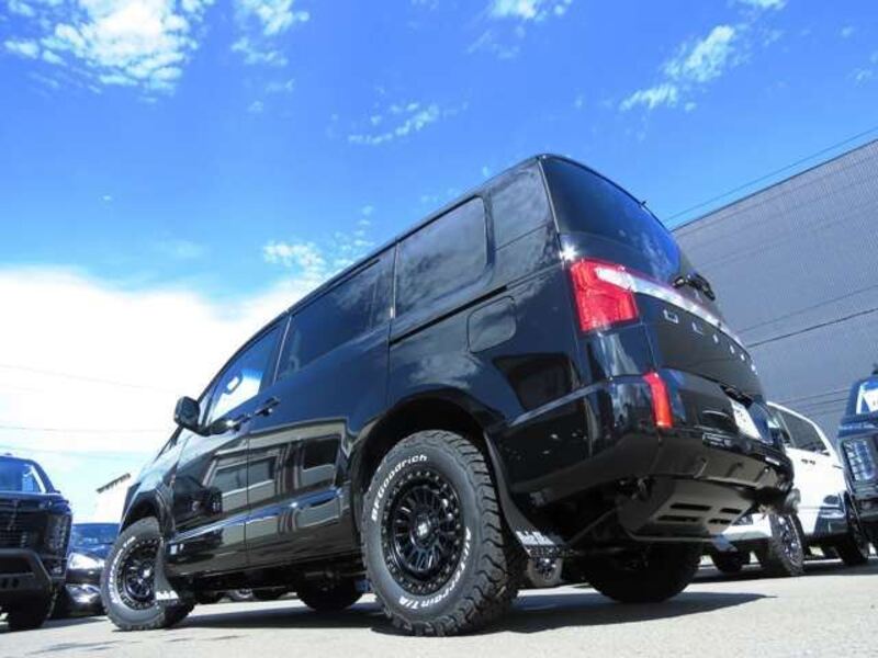 DELICA D5