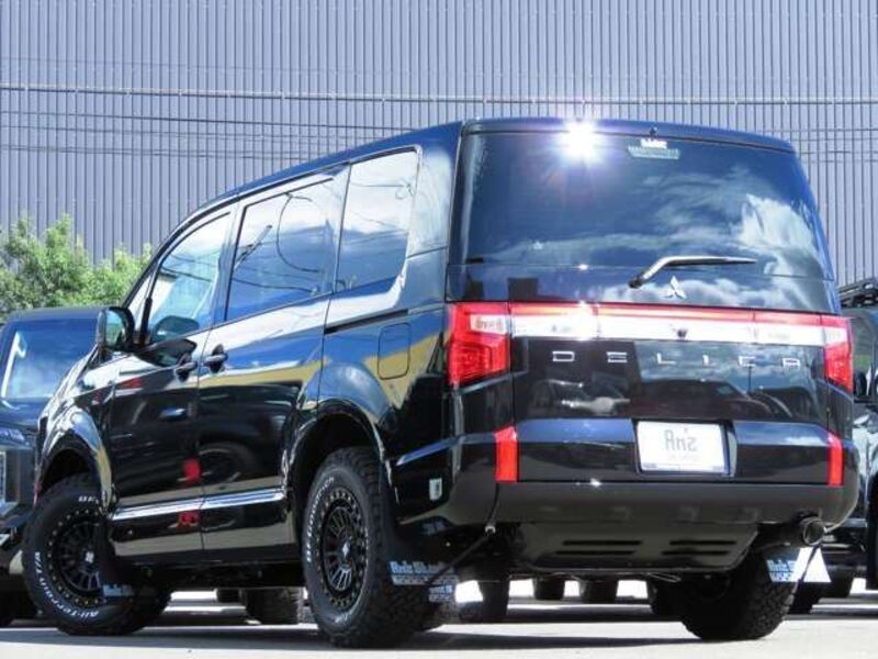 DELICA D5