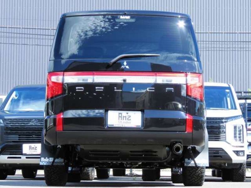 DELICA D5