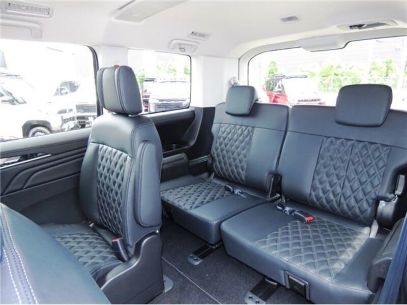 DELICA D5
