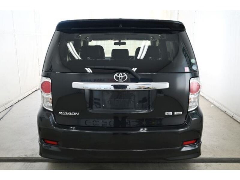 COROLLA RUMION