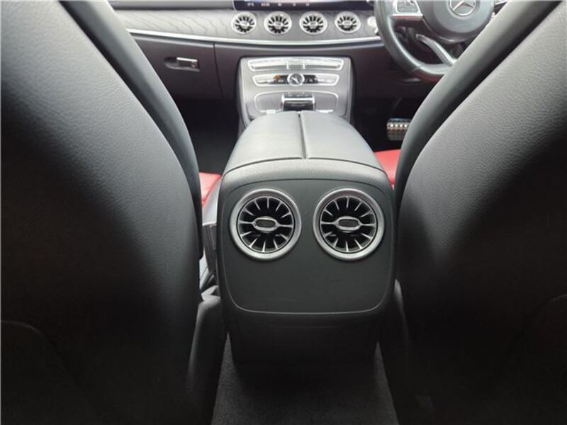 E-CLASS