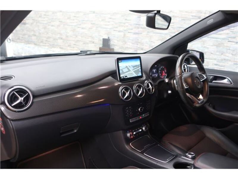 B-CLASS