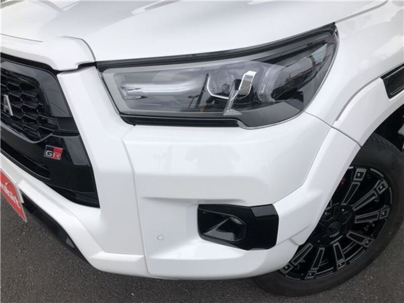 HILUX