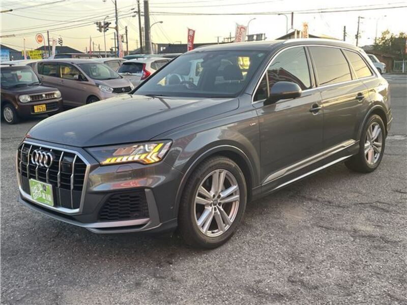 Q7