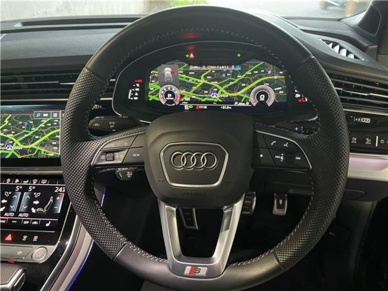 Q7