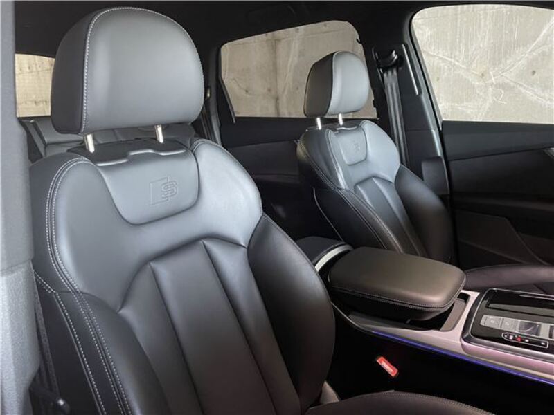 Q7
