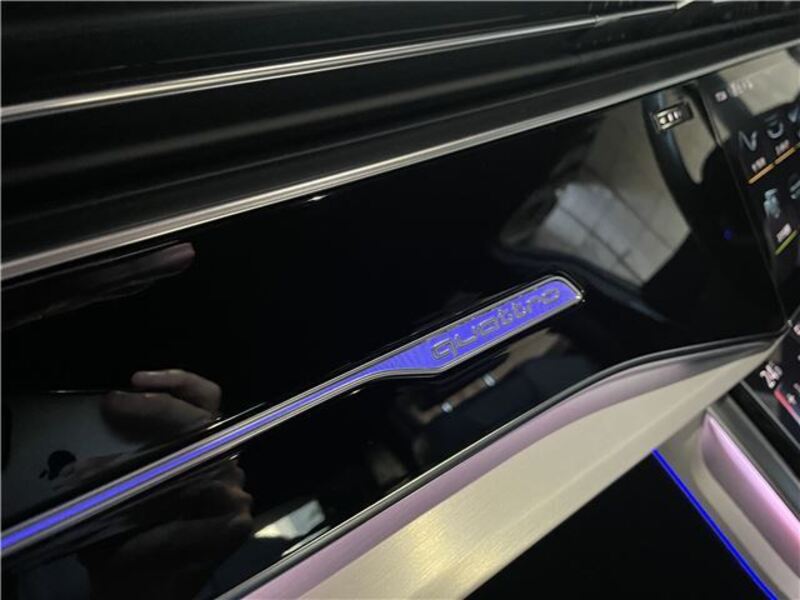Q7
