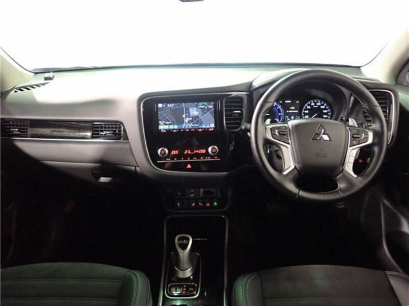 OUTLANDER PHEV