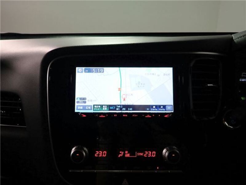 OUTLANDER PHEV