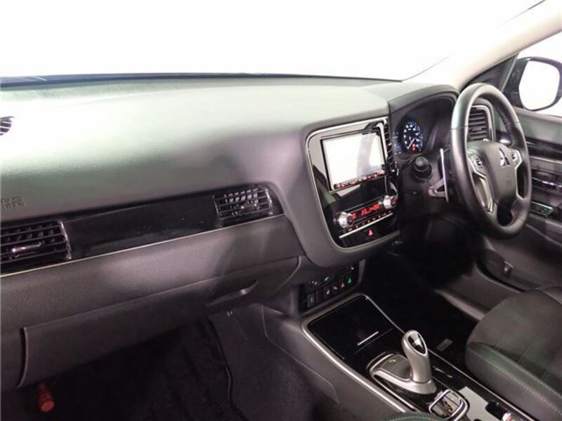 OUTLANDER PHEV