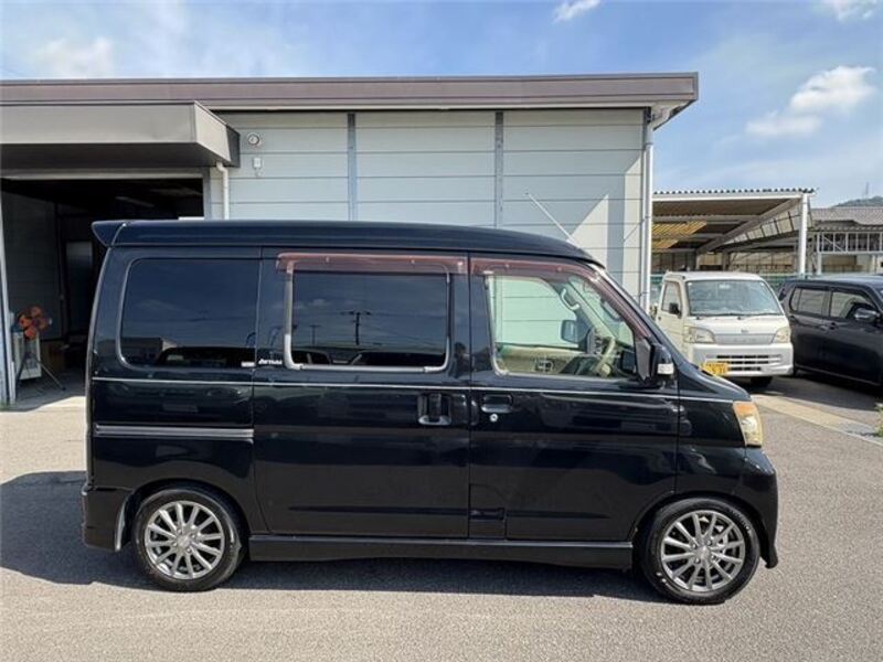 ATRAI WAGON
