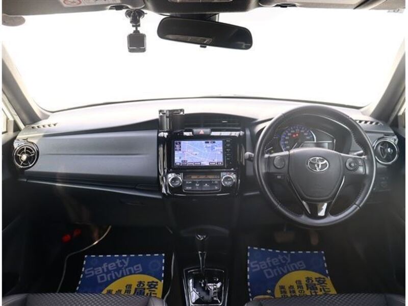 COROLLA FIELDER