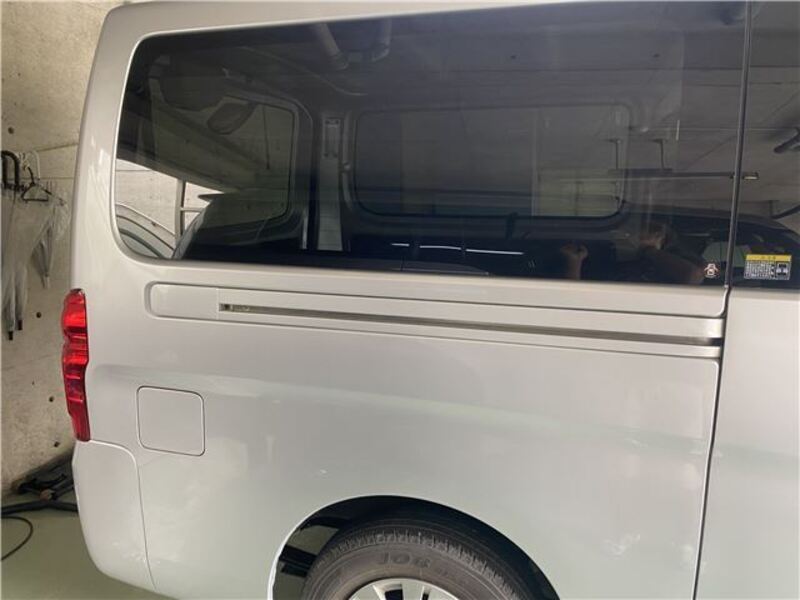 NV350 CARAVAN