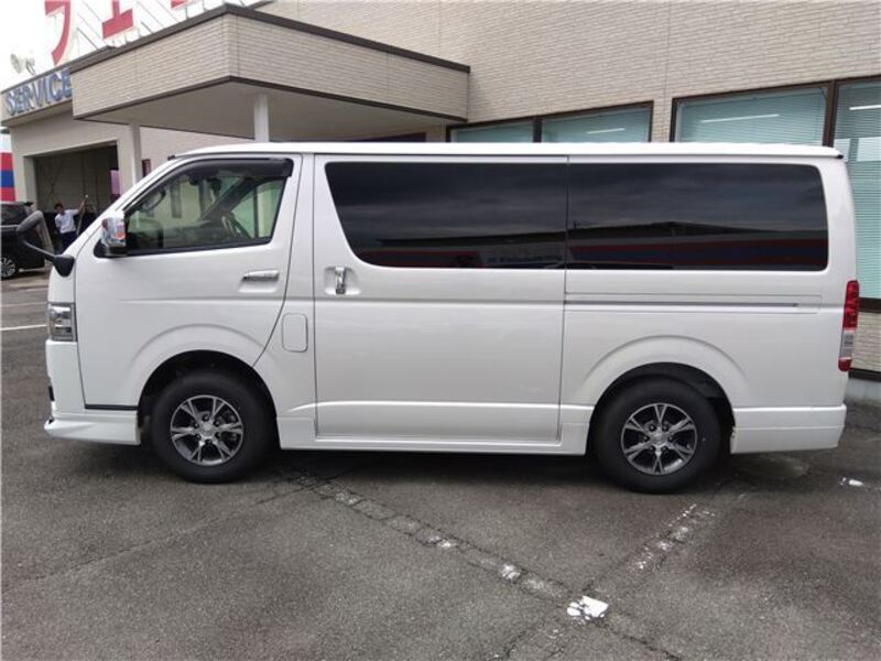 HIACE