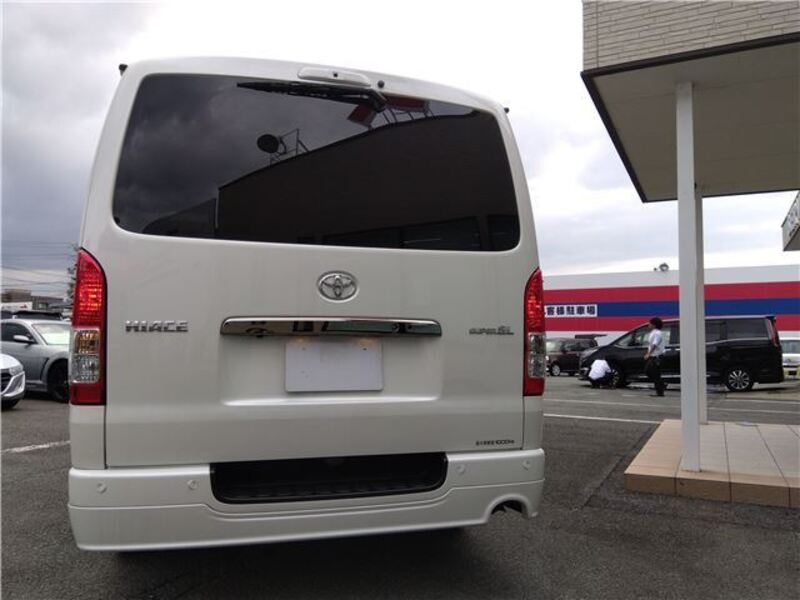 HIACE