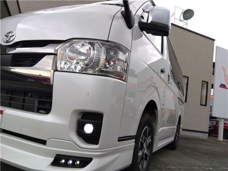 HIACE