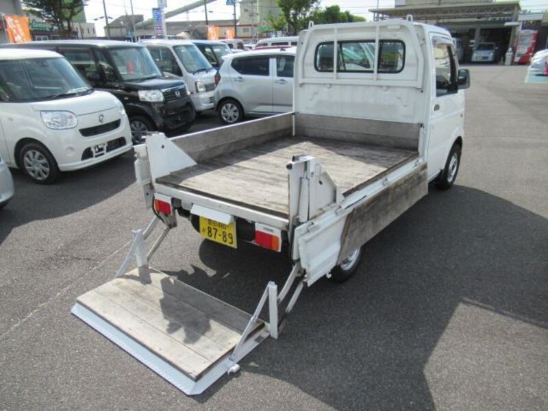 CARRY TRUCK