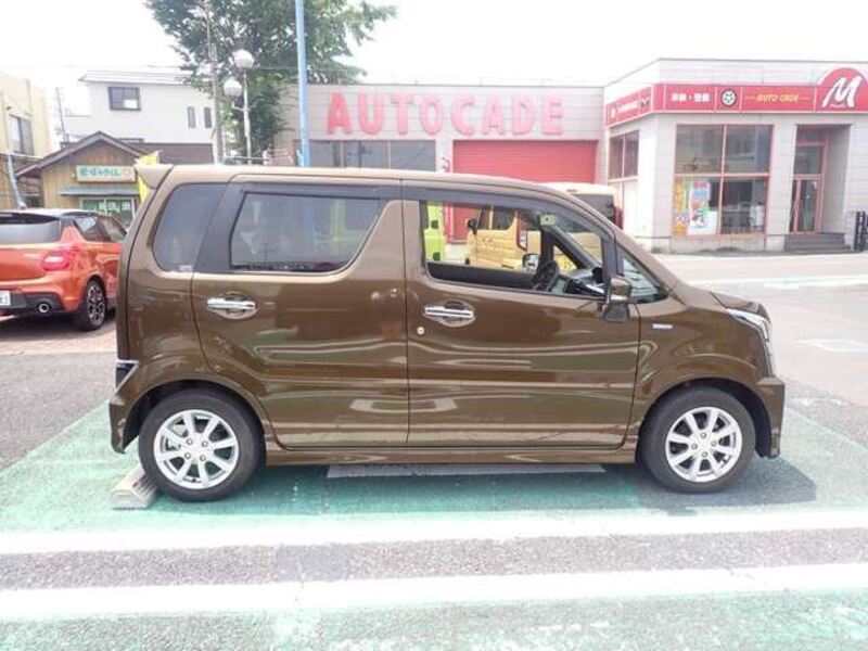 WAGON R