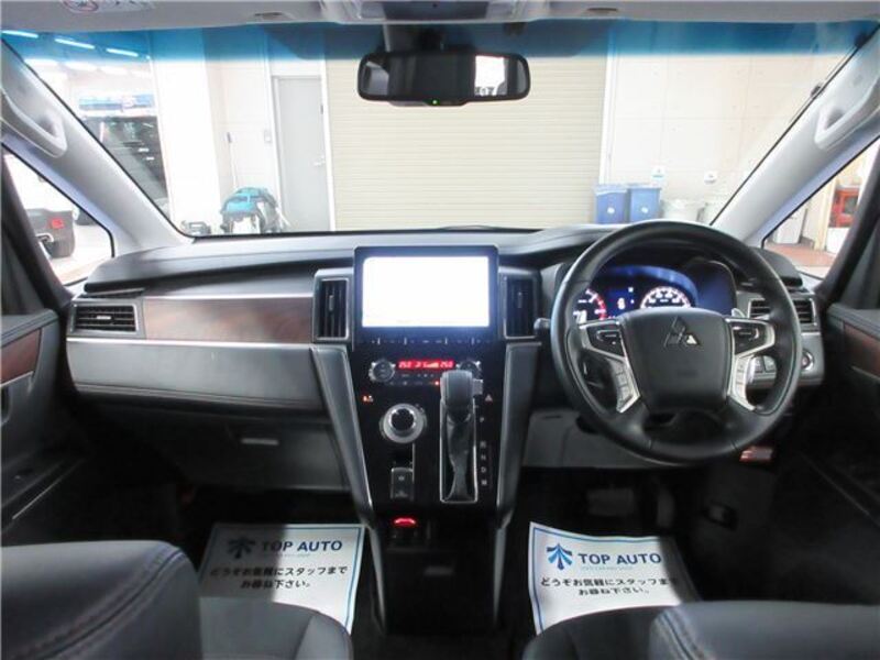 DELICA D5