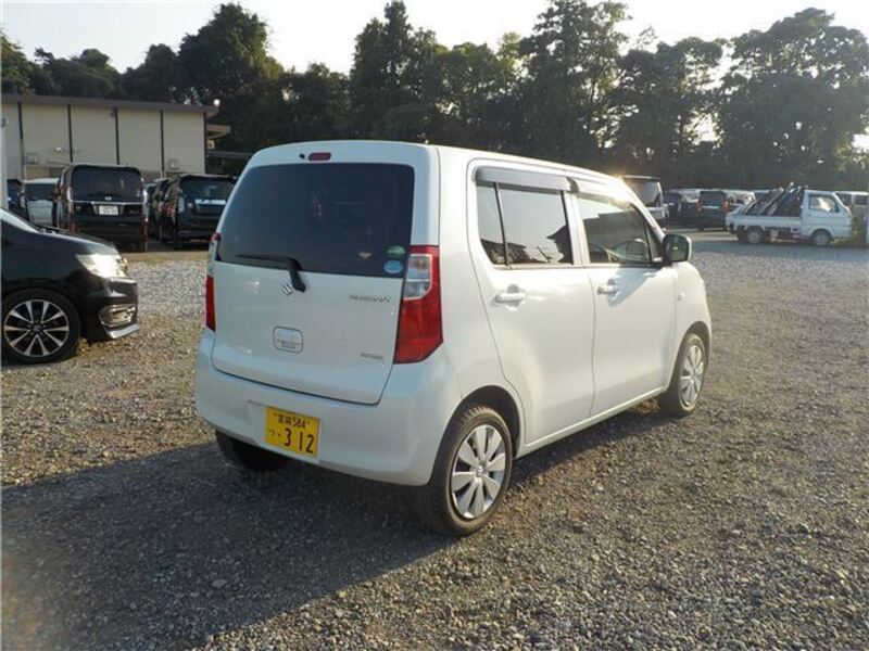 WAGON R