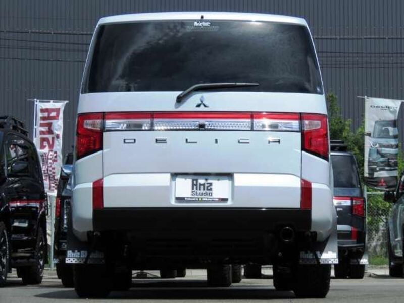 DELICA D5