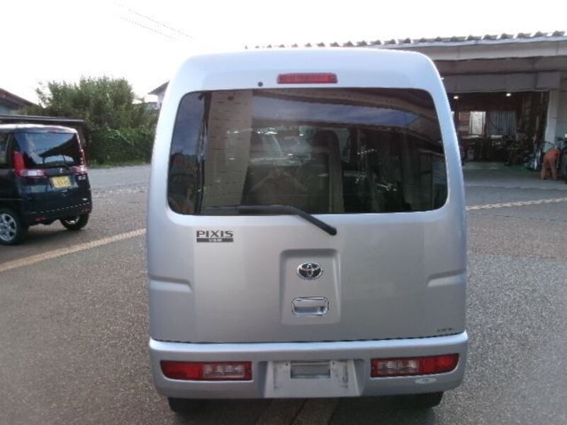 PIXIS VAN