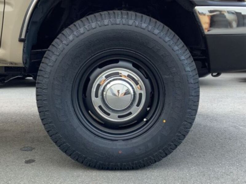 HILUX SURF