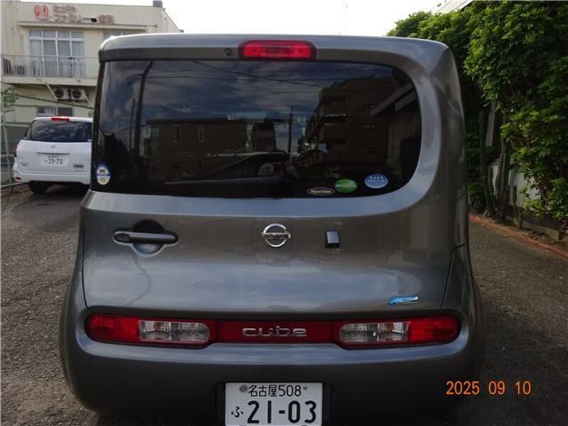CUBE
