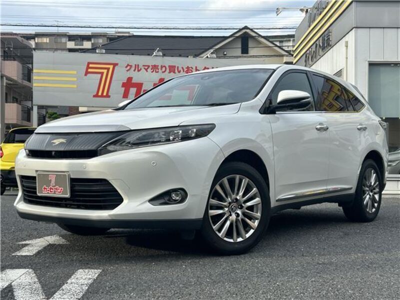 TOYOTA HARRIER