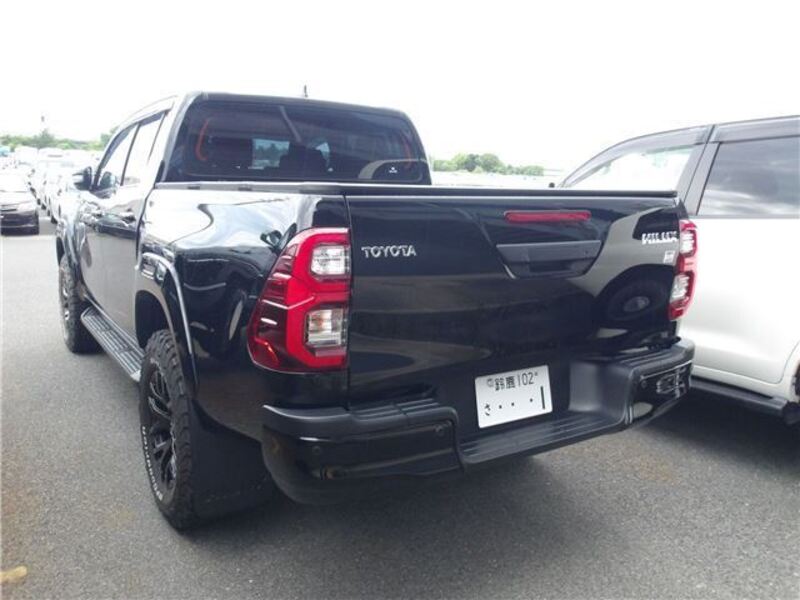 HILUX