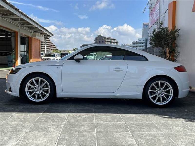 TT