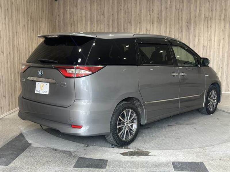 ESTIMA HYBRID