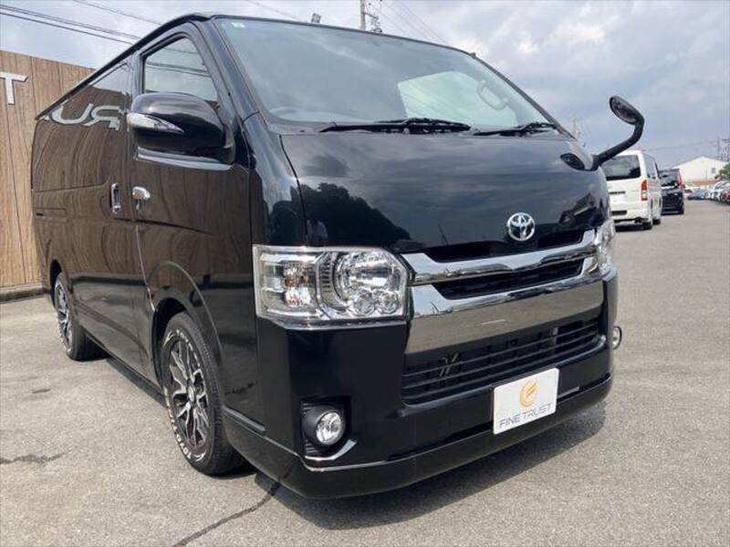 HIACE VAN