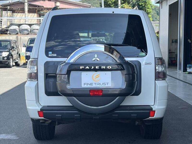 PAJERO