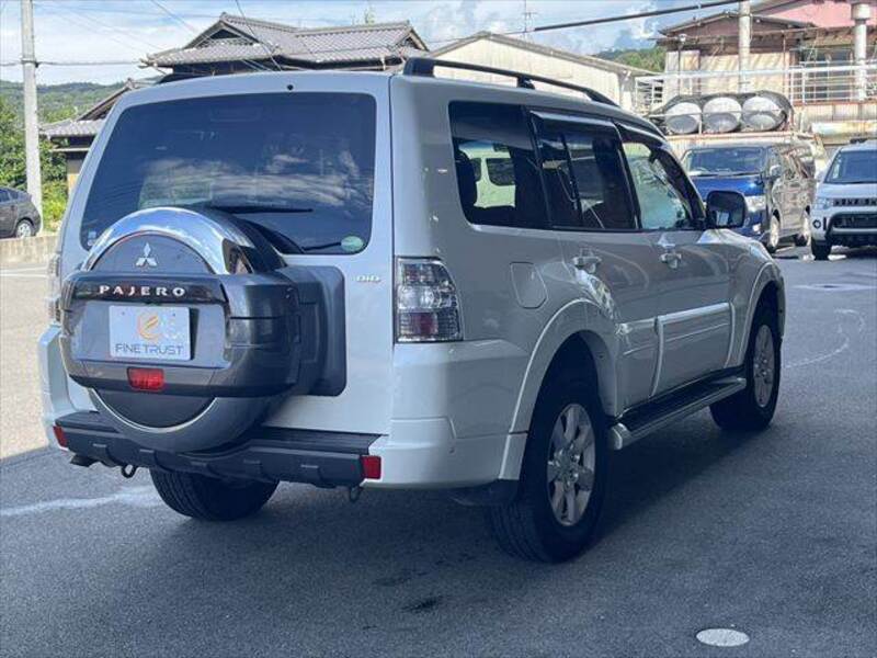 PAJERO