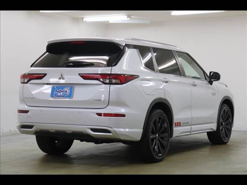OUTLANDER PHEV