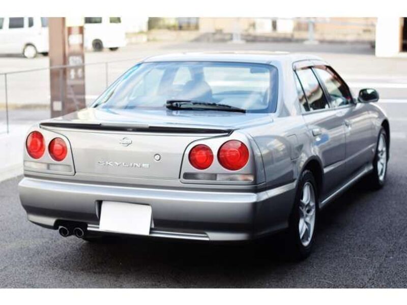 SKYLINE