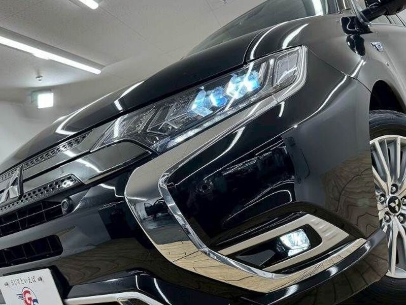 OUTLANDER PHEV