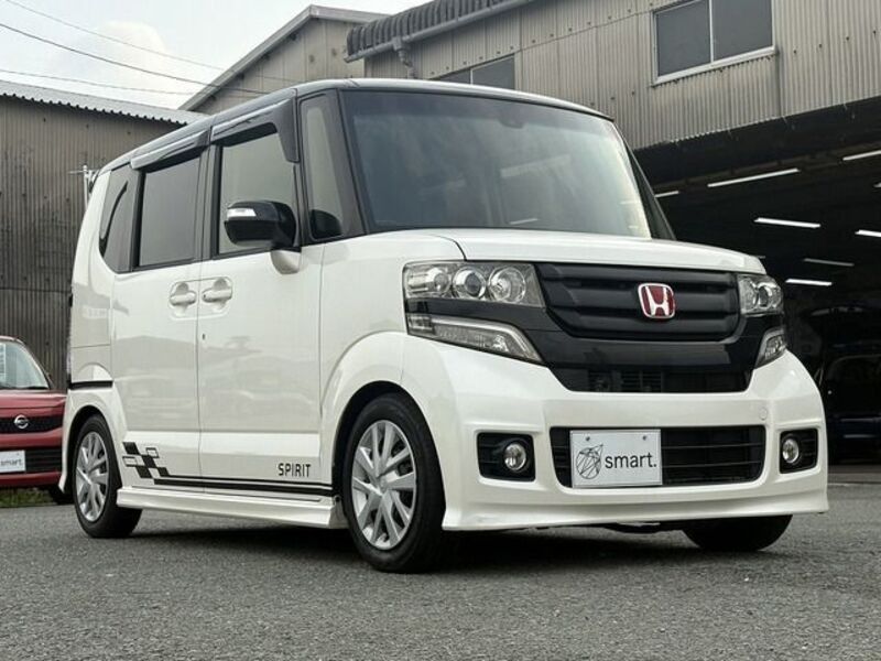 N BOX CUSTOM
