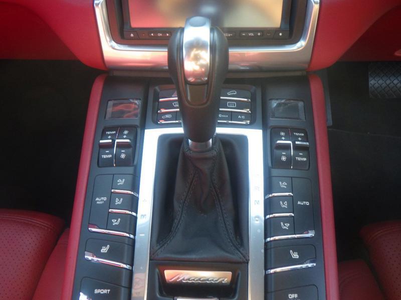 MACAN