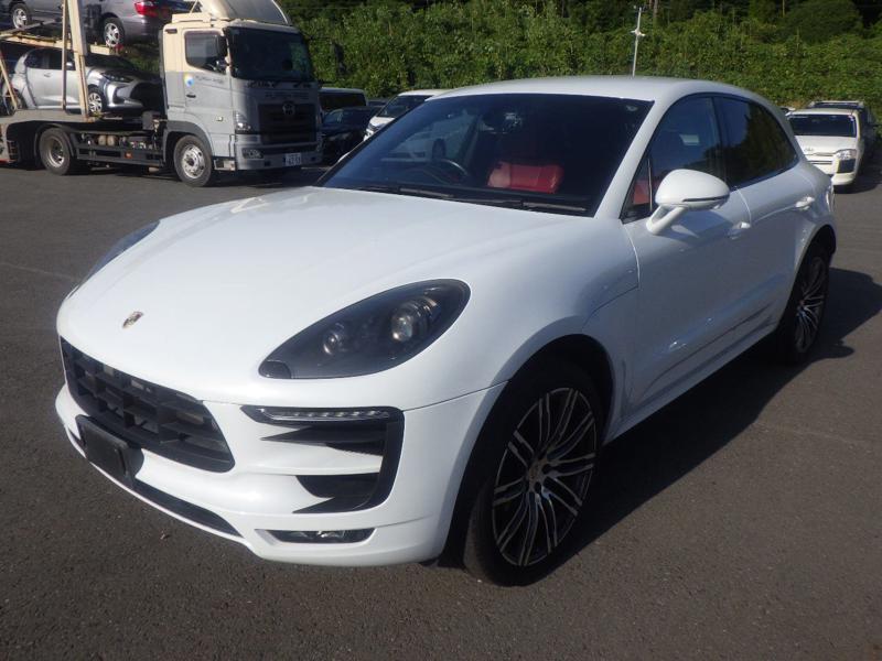 MACAN
