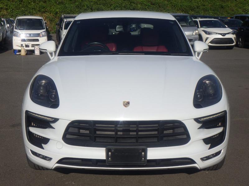 MACAN