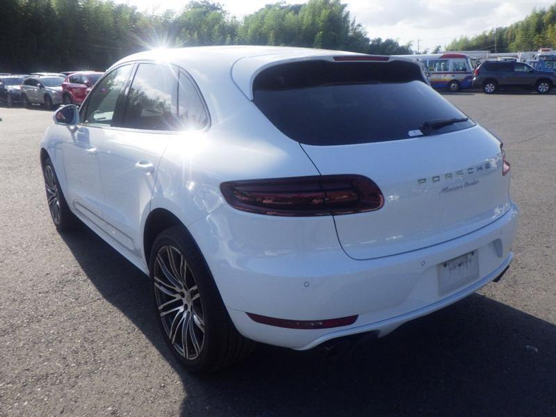 MACAN